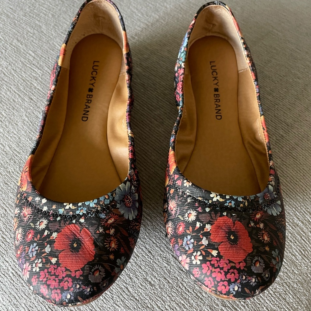Lucky Brand Floral Flats